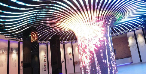 怎么正確使用觸摸一體機？